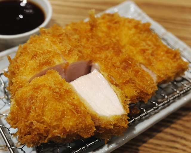 鳥八的實拍高清圖