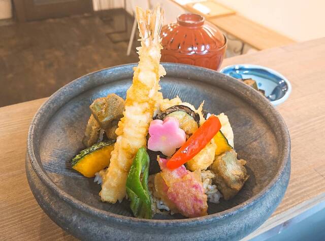 天丼専門店 Loosen up！的實拍高清圖