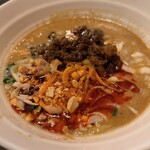 四川担々麺 ななつぼし 新橋店的實拍圖