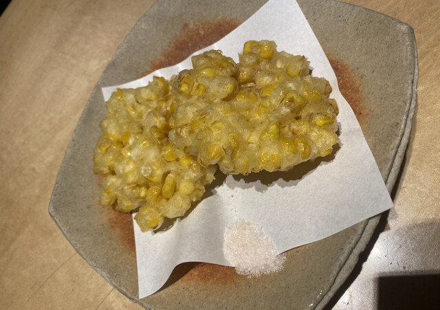 魚場 春夏秋冬的實拍高清圖