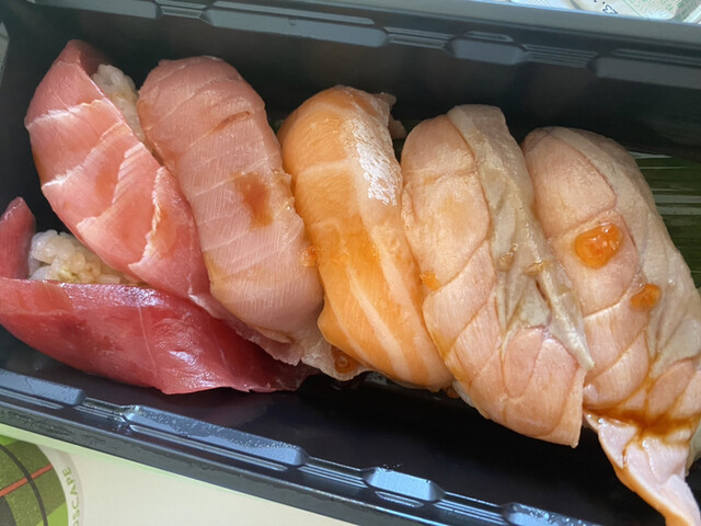 recommendations image for 築地 竹若 エキュート品川店