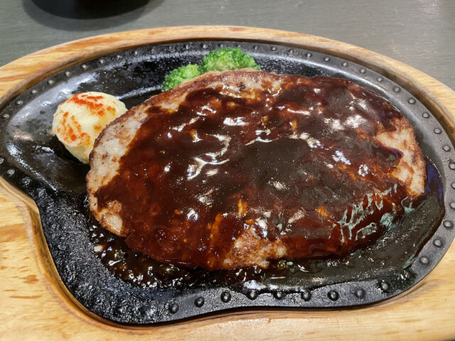 びっくりドンキー 伏見店的实拍高清图