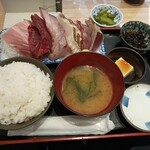 魚菜はざま的實拍圖