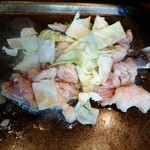 大池的实拍图