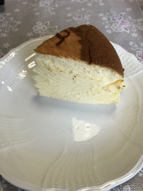 recommendations image for りくろーおじさんの店 新幹線改札内店