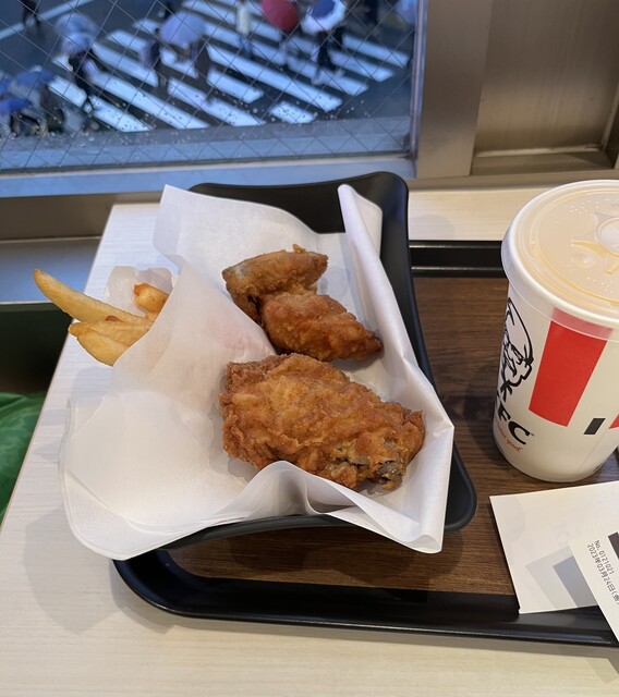 ケンタッキーフライドチキン 新橋店的實拍高清圖