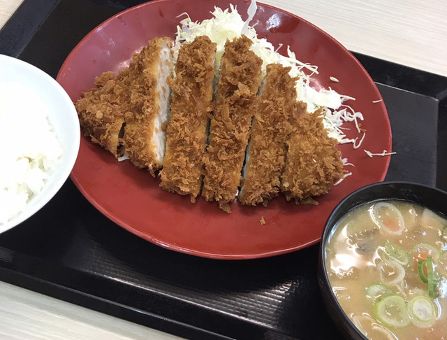 かつや 苫小牧店的实拍高清图