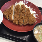 かつや 苫小牧店的实拍图