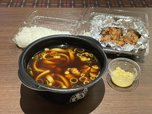 元祖肉肉うどん 中洲店的實拍高清圖