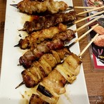 三代目 鳥メロ 神田西口駅前店的實拍圖