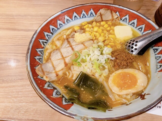 弟子屈ラーメン 新千歳空港店的實拍高清圖