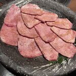 炭焼肉　石田屋。 Hanare的实拍图