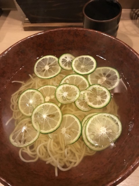 香吾芽的實拍高清圖