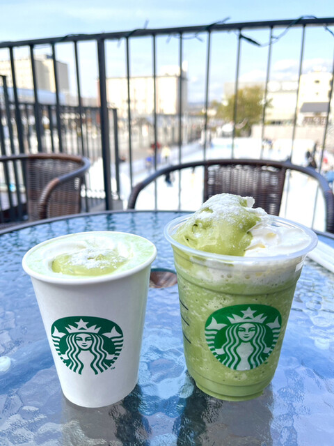 スターバックスコーヒー ビバスクエア京都 梅小路公園店的实拍高清图