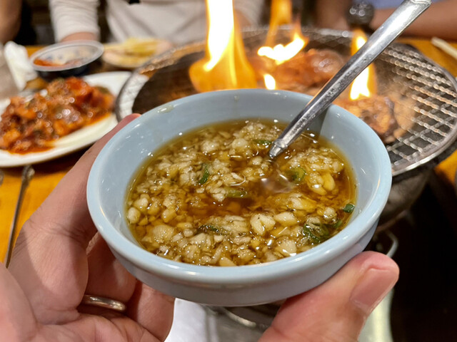 recommendations image for 焼肉ホルモン 万千