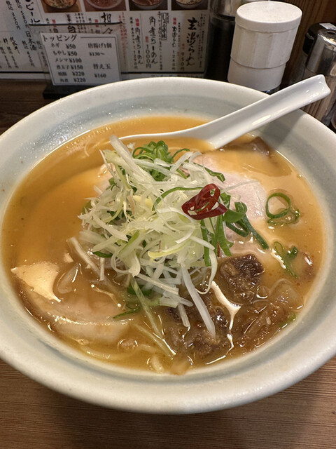 らーめん あらうま堂 梅田一番街店的實拍高清圖