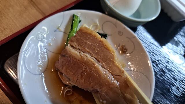とろ〜り豚汁めし 八百食堂的實拍高清圖