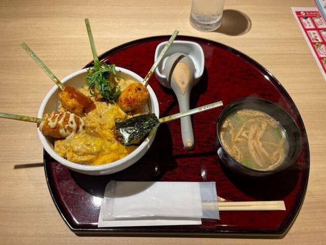つくね・唐揚げ・レモンサワー 手ごね屋 渋谷店的實拍高清圖