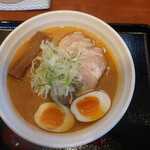 マルエス食堂的实拍图