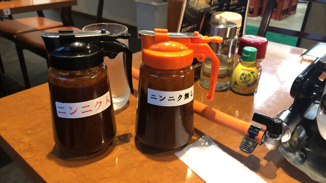 大池的实拍高清图