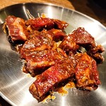 炭火焼肉スップル 用賀店的实拍图