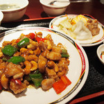 台北夜市 新宿NSビル店的實拍圖