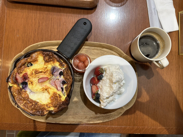 recommendations image for 菓子と喫茶 SIROYA