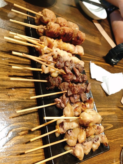 焼き鳥・肉寿司・しゃぶしゃぶ鍋 食べ放題 個室居酒屋 楽楽 渋谷店的實拍高清圖