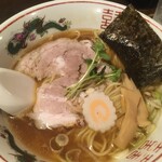 中華そば みみお的实拍图
