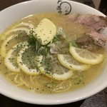 らーめん 西や 花園店的實拍圖