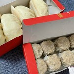 551蓬莱 新幹線新大阪駅店的實拍圖