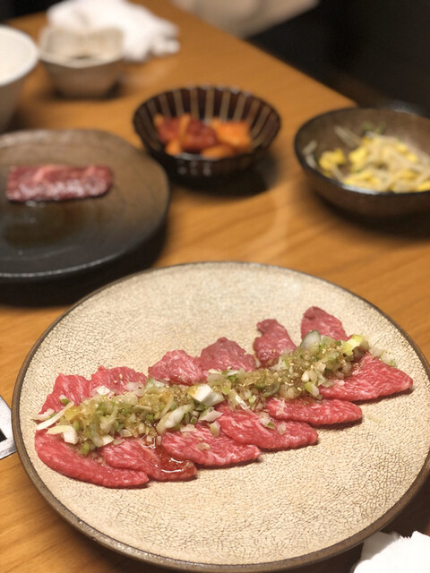 焼肉家 KAZU 神楽坂的实拍高清图