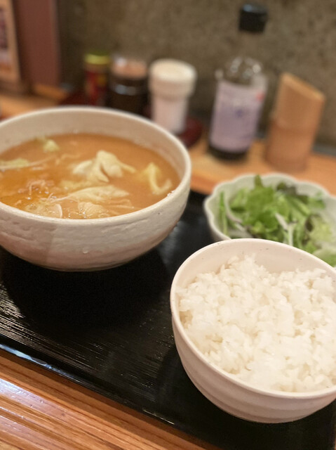 信州炉端 串の蔵 新宿都庁前店的实拍高清图