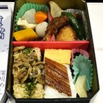 デリカステーション新大阪コンコース乗換的实拍图