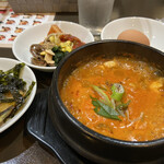 韓辛DELI 淀屋橋店的实拍图