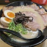 らーめん二男坊 博多本店的實拍圖