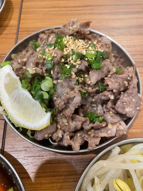 串焼肉・串焼きホルモン てが利的实拍高清图