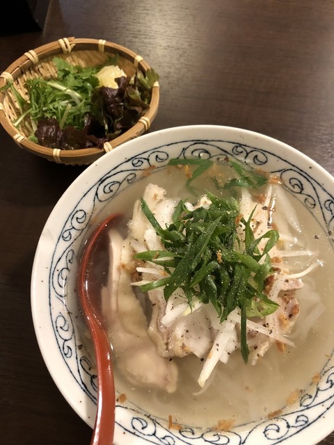 LONG DINH VIET NAM RESTAURANT 心斎橋店的實拍高清圖