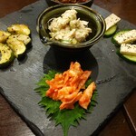 炭火肉酒場肉まる的实拍图