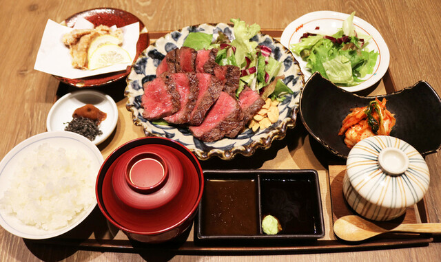 肉割烹バル 牛牛 GYUGYU 祇園本店的實拍高清圖