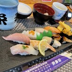 栄寿司的实拍图