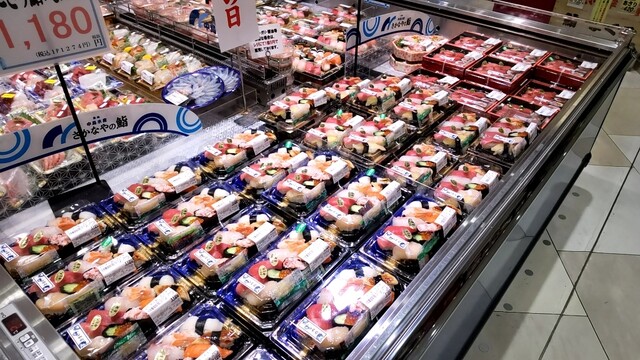 築地 中島水産 ISP池袋ショッピングパーク店的實拍高清圖
