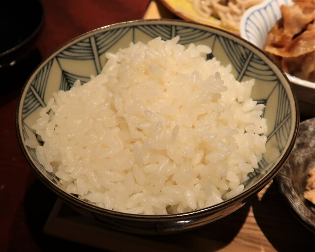 焼鳥 ハレツバメ 丸ノ内センタービル店的實拍高清圖