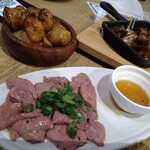 モツビストロ天神ホルモン的實拍圖