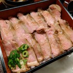 牛ノ福 クリスタ長堀店的實拍圖