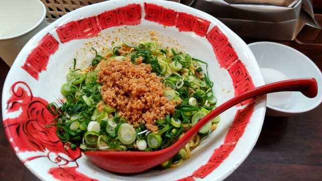 麻拉麺 揚揚 大阪天六本店的實拍高清圖