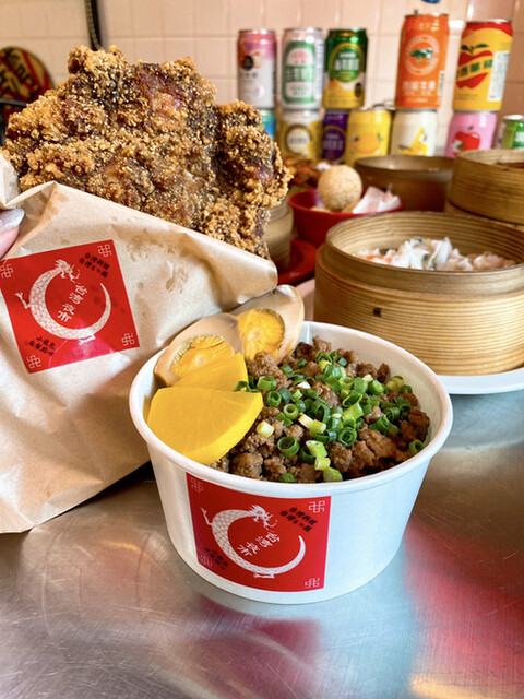 recommendations image for 台湾まるごと食べ放題 台湾夜市 梅田店