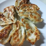 昭和親爺の餃子厨房 亀ちゃん的实拍图