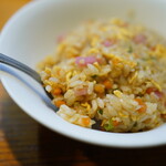 有吉商店 渡辺通り店的实拍图