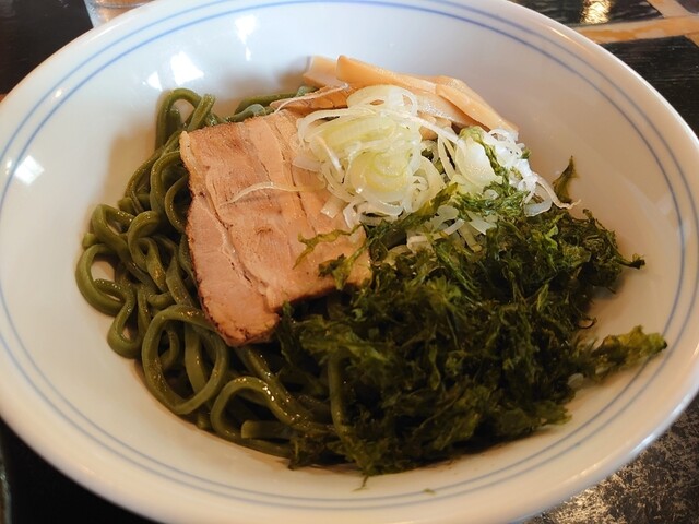 酒池肉林的实拍高清图